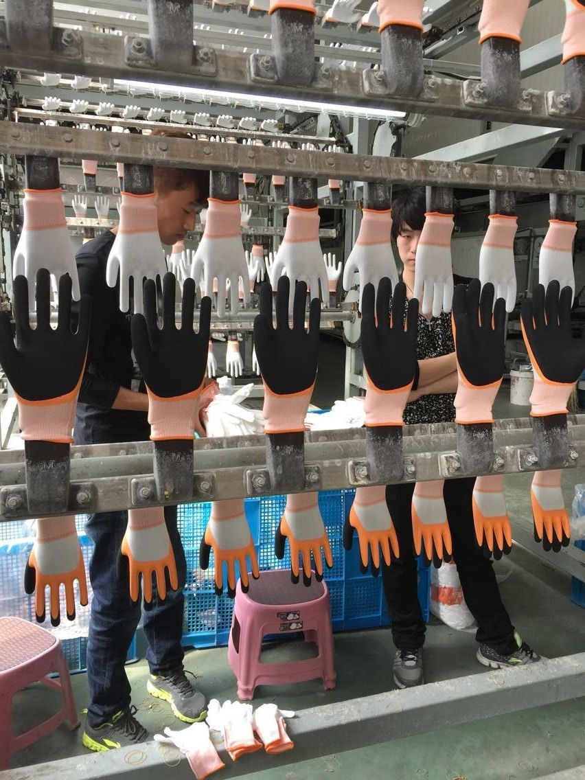 NK13402LR Aramid Fibre Cut Resistant Gloves with Grey Design and Cow Split Leather Palm