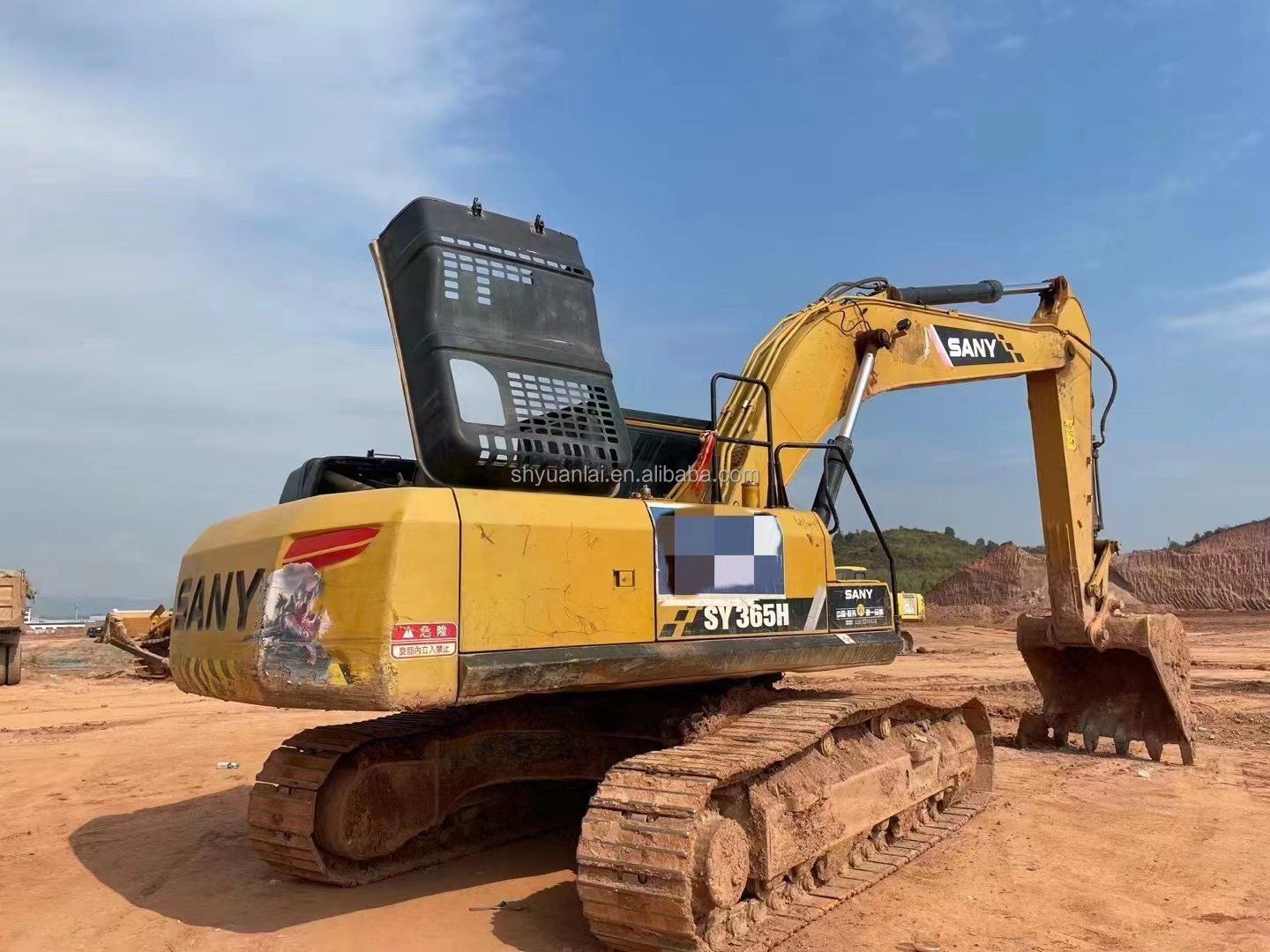 Sany 365H The Next Generation of Forward Flow Excavators with 0-2000 Working Hours