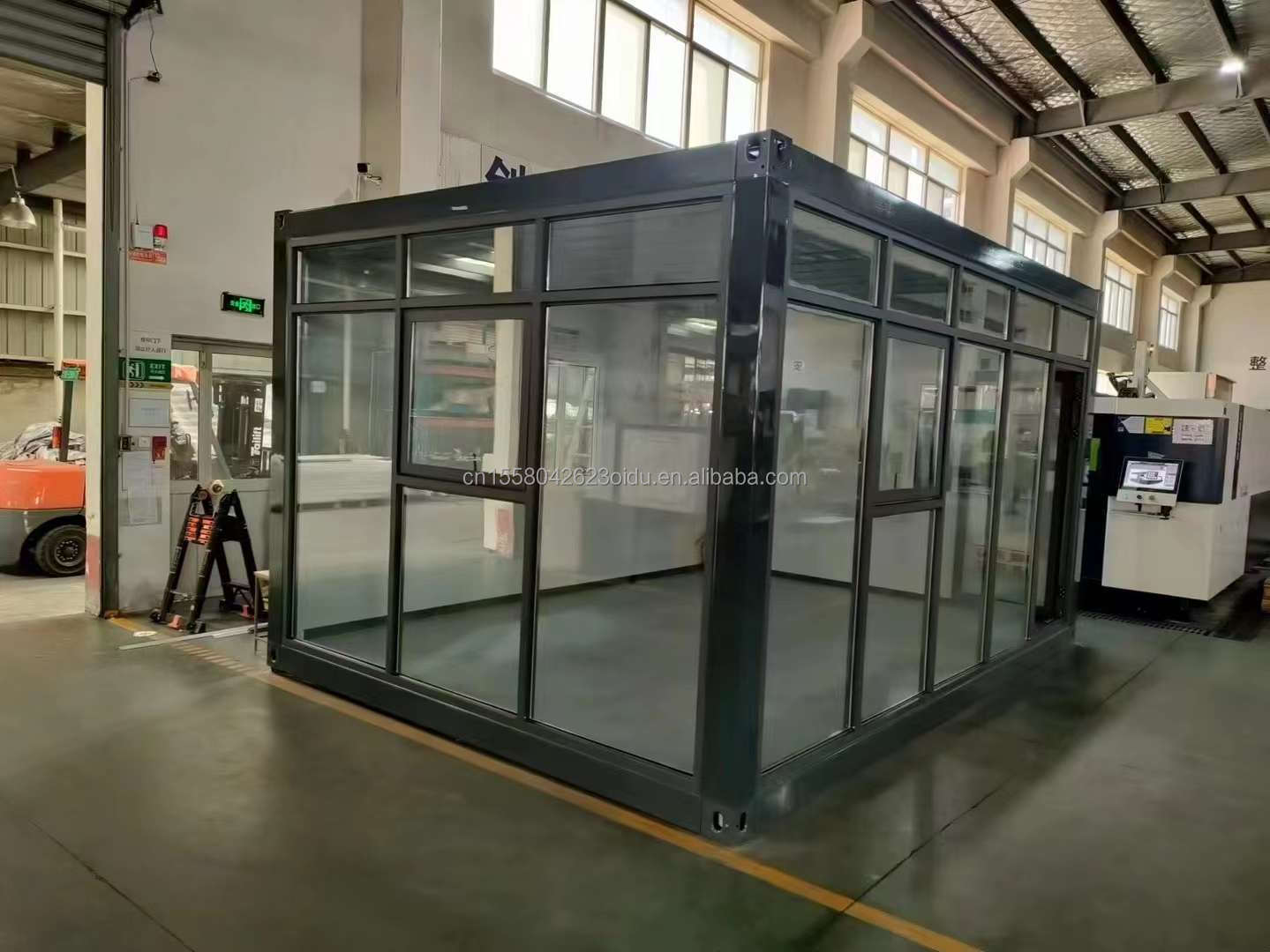 Aluminum Alloy Windows Luxury Modern Wooden Workshop Display Cabinet for Apartment or Holiday House Storage Solution