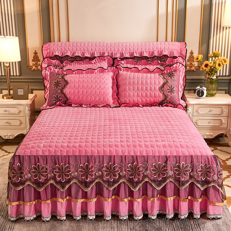 Bedding Set Skirt Duvet Pillowcase with Embroidery Lace Eco-friendly and Soft Fabric