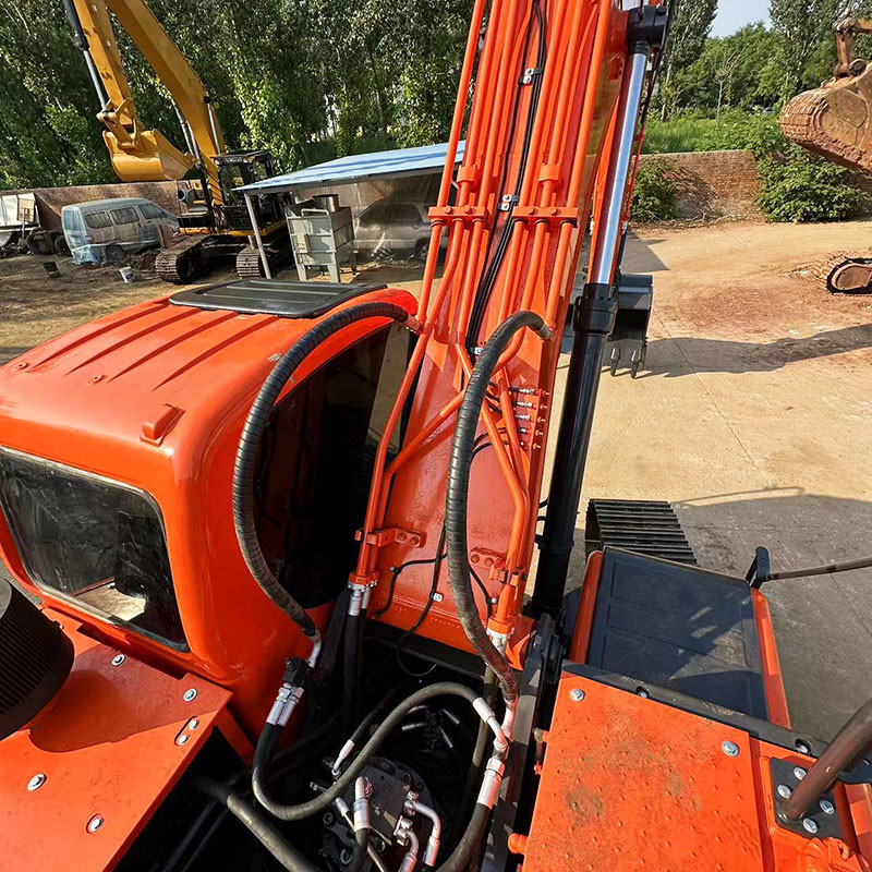 Used Doosan DX300 Excavator 151KW