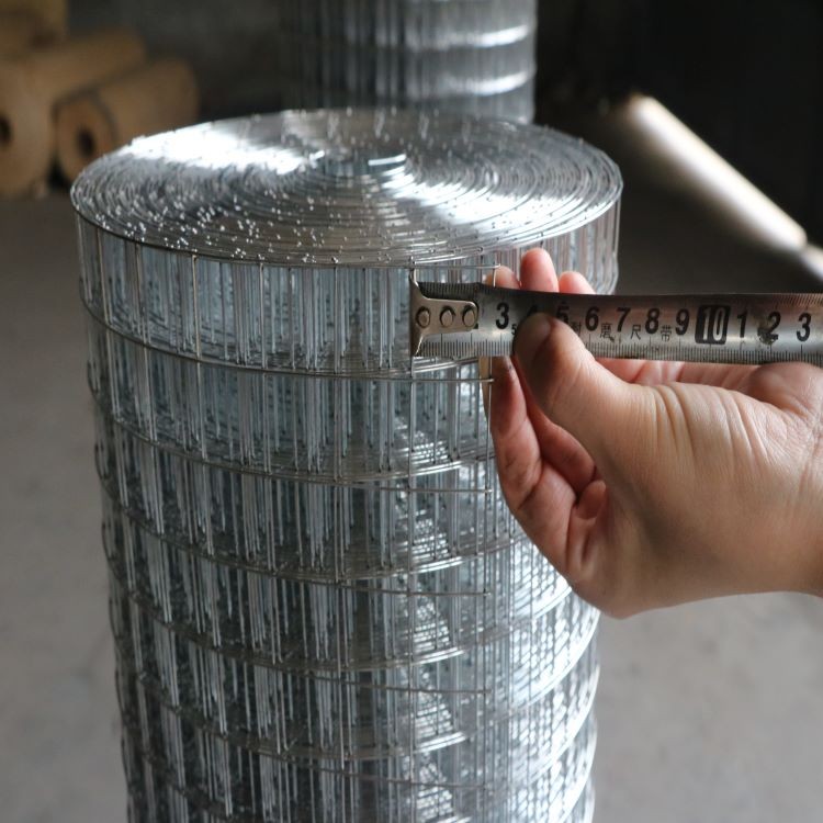 Square Hole 0.8m - 1.5m Height Welded Wire Mesh Rolls PVC Coated For Ram Wire