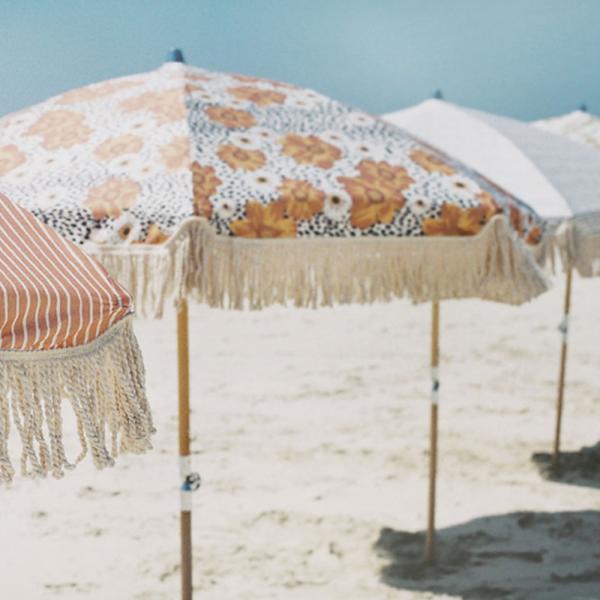 1.8 M Wooden Luxury Windproof Beach Umbrella With Tassels Parasol Pagoda Hawaii