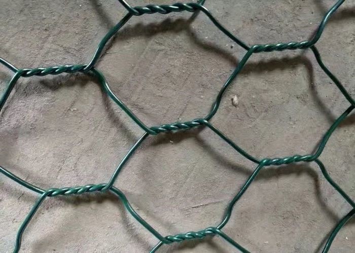  Roadway Protection 90x110mm Hexagonal Wire Netting Manufactures
