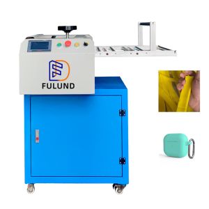 Automatic soft rubber sheet cutting machine