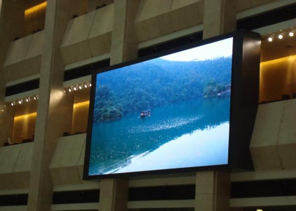 Waterproof P8mm Outdoor LED Video Display Electronic Advertising Displays 7000cd