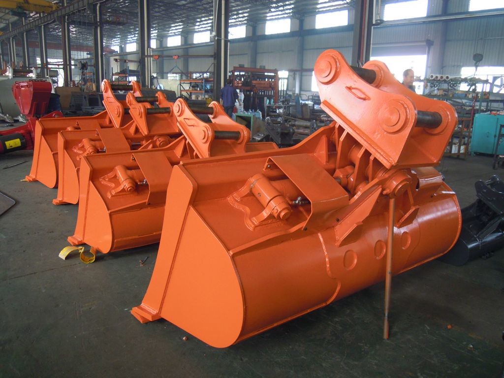 90 Degree Rotating Excavator Bucket Tilting For Mini 5 Ton Excavator boom arm customize CAT330 CAT320