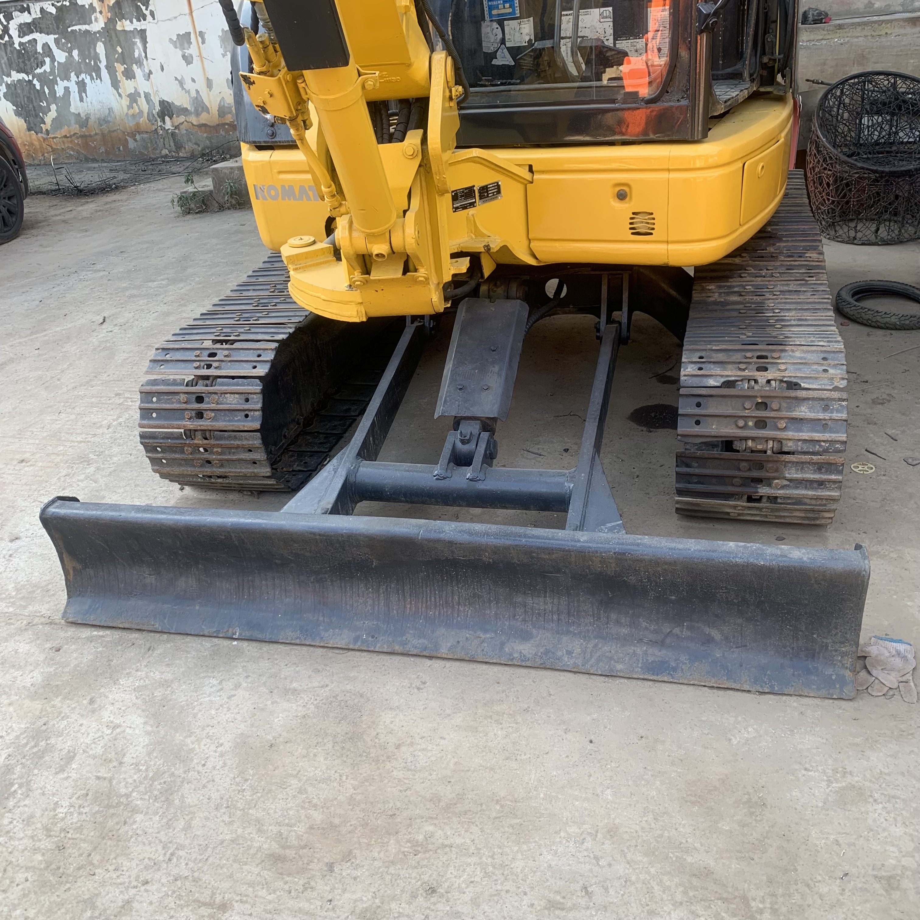 Original Hydraulic Cylinder Komatsu PC 40 Mr Mini Crawler Excavator