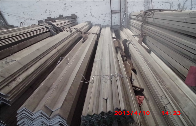 Cold drawn Sand blasting , Hairline A276 321 polished stainless steel angle ss bar
