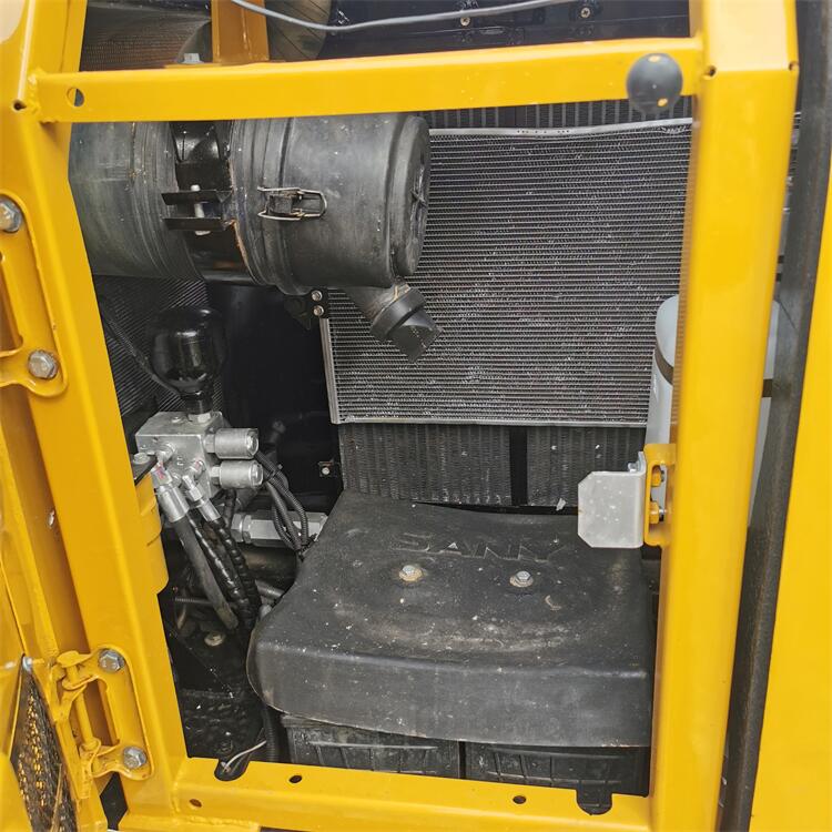 Original Hydraulic Cylinder 7 Ton Sany SY75 SY75C Used Excavator in Shanghai 2022 Model
