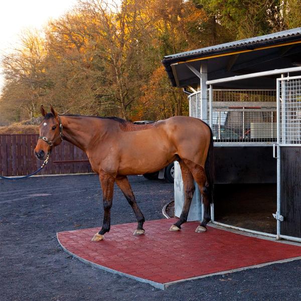 Recycled Rubber Horse Stall Mats , Anti Slip Rubber Flooring With 4 . 5cm
