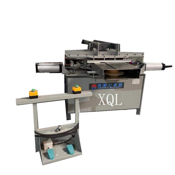 Sofa Seat Cushion Packing Machine Cushion Filling Machine Air Pressure 0.6 - 0