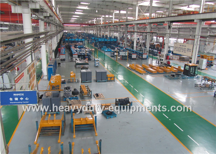 Mechanical Hydraulic Bulldozer , 7.5m3 U - Blade Shantui SD16 Bulldozer
