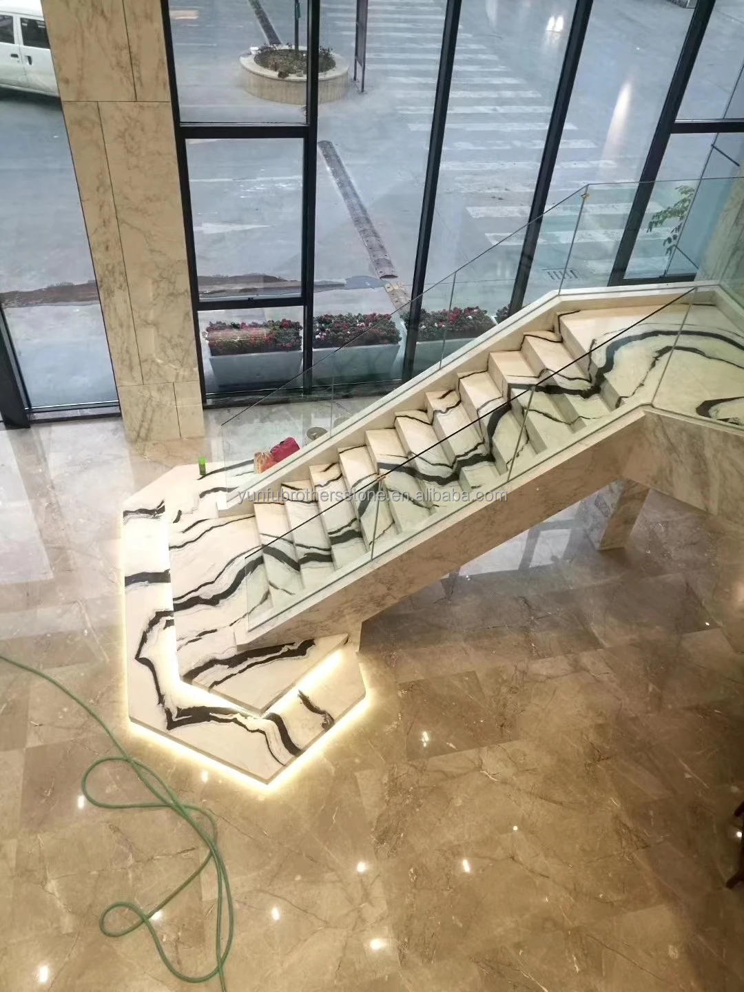 Indoor Honed Finish Natural Stone Spiral Staircase with LED Light and Anti-Slip Design