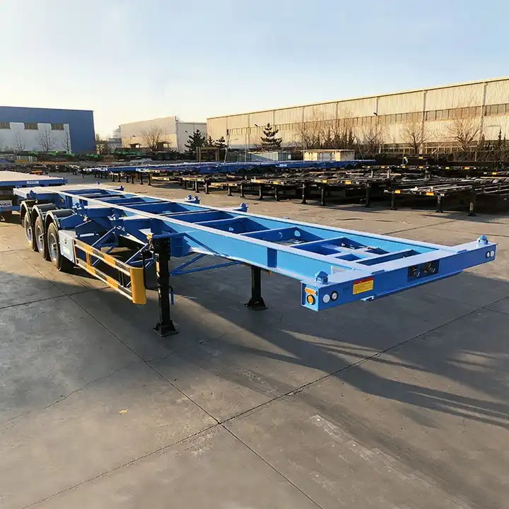 Carbon steel 12.5m Skeleton semi trailer 40ft Container Chassis truck trailer for sale