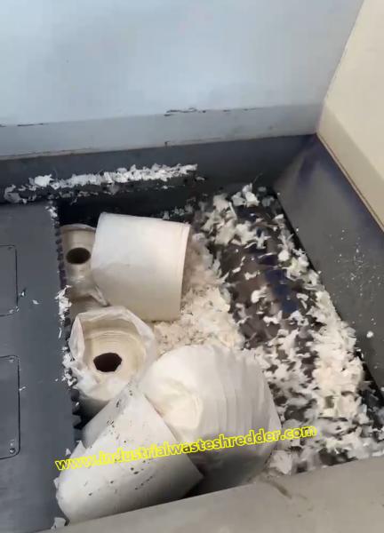 Waste Paper Rolls Single Shaft Shredder Machine 75KW Cutting Motor Rotor