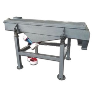  Good Quality 3 layers linear vibrating screen sieving machine for rice bran Manufactures