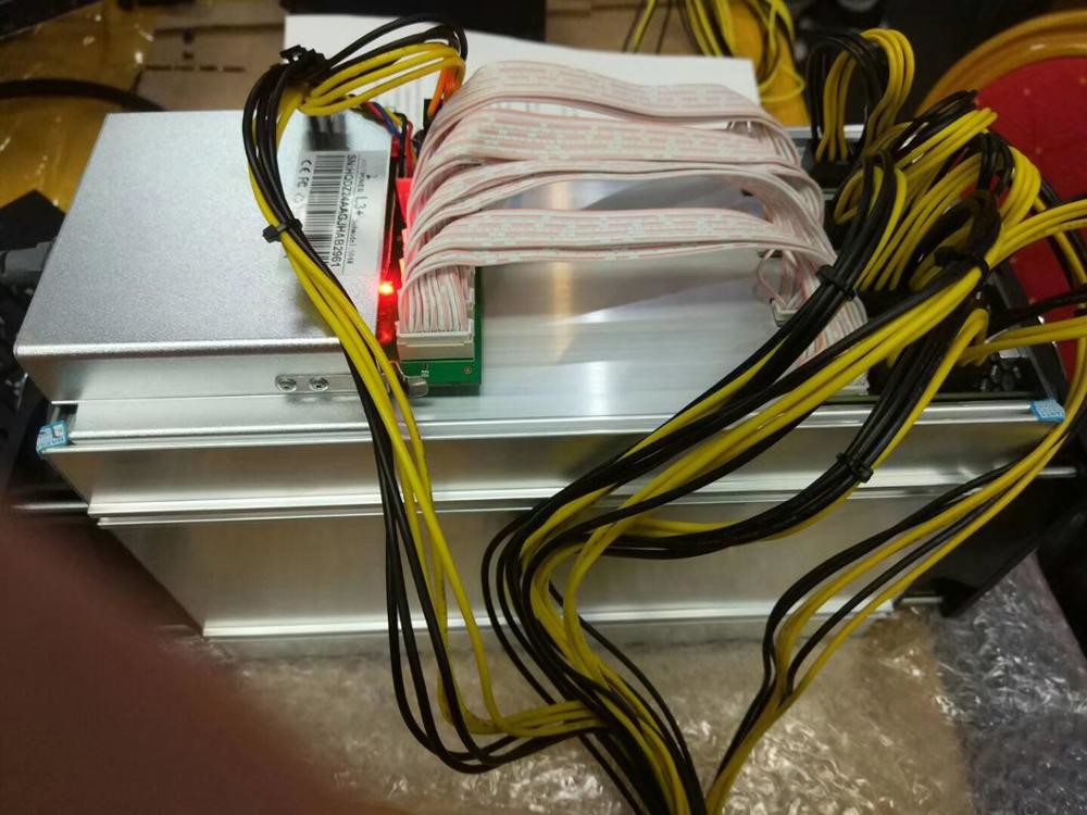 ASIC LTC Miner Machine Second Handed Bitmain Antminer L3++ 942W