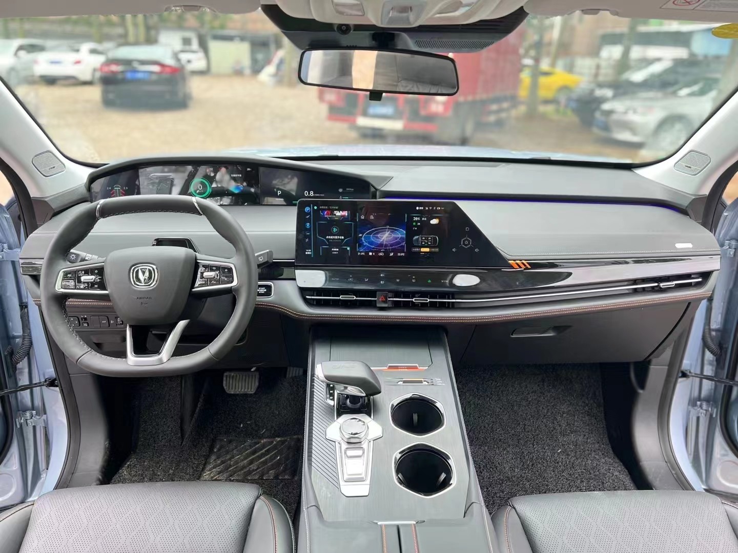 ChangAn Unik Gaoline 2.0T 233HP L4 Turbo Medium SUV 8 Gears AMT 5 Seats 2021
