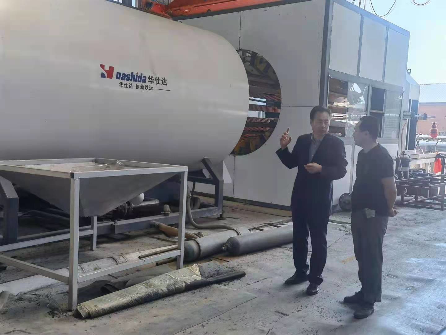 China Manufacturer HDPE LDPE PE PVC Pipe Plastic Extrusion Making Machine with Good Price