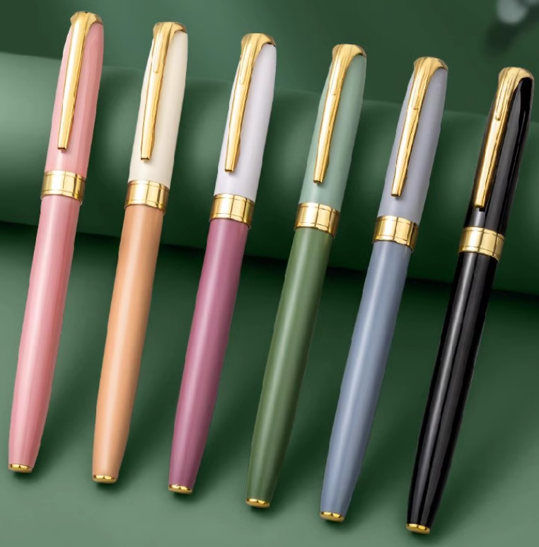 Metal Neutral pen ballpoint pen, high-end business signature pen with custom logo office pen with gift box student pen