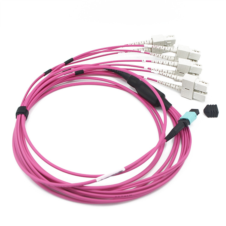 Small Volume MPO MTP Patch Cord Pre Terminated Harness Breakout Cable For Data Center Cabling