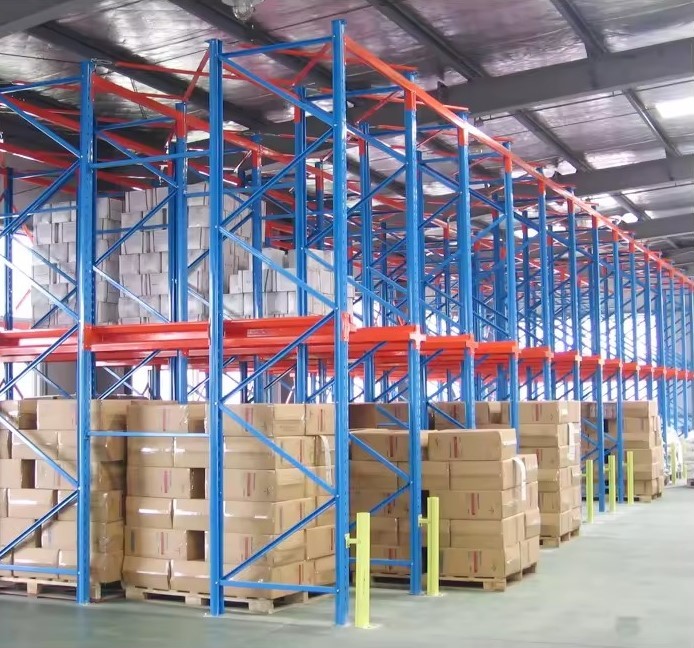 Customized Industrial 4.5T Per Layer Heavy Duty Warehouse Storage Pallet Rack Shelf