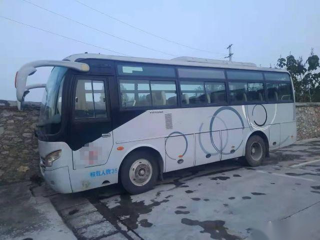 Yutong Brand ZK6792D 35 Seats Euro III Front Engine Yuchai 160kw Left Steering Nude Packing