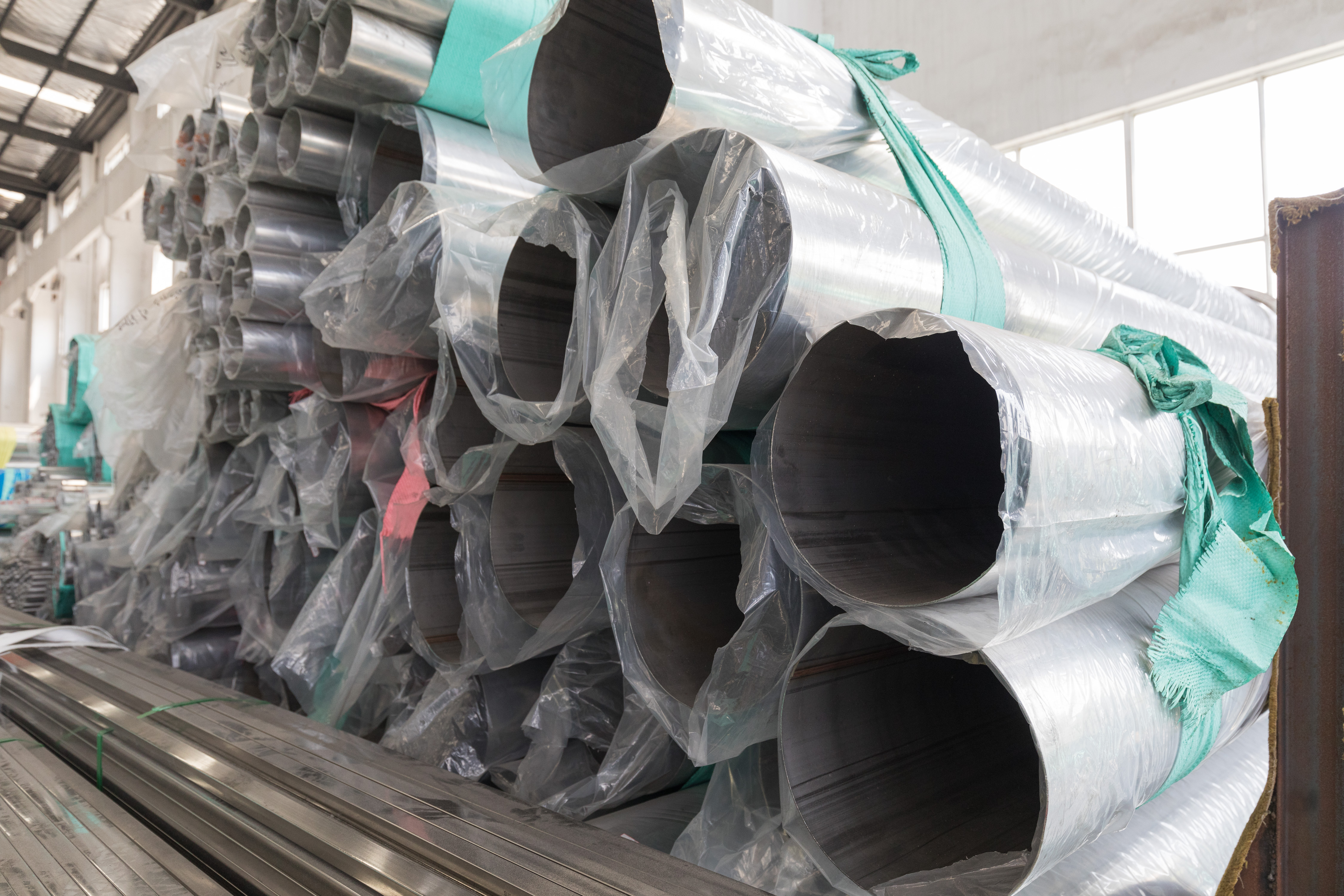 JIS Standard 316 Stainless Steel Tube Custom Seamless Pipe SS 304