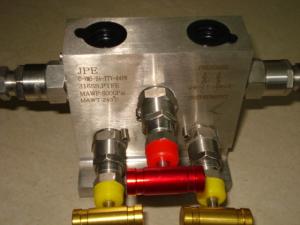  Single Flang Five Manifolds Electric Valve Actuator For Natural Gas Station Manufactures