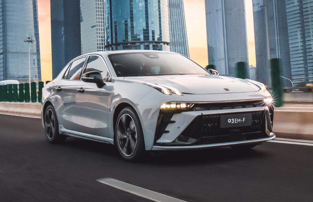 2023 LYNK CO 03 0km 2.0T/L4/254 horsepower 7-speed wet dual-clutch gearbox sedan Environmental Standards Euro V 3 Gear DHT