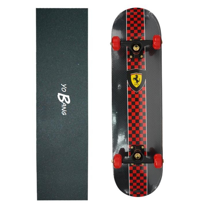 Professional skateboard factory Black Matte Trucks Full Complete Skateboards Yellow Ferrari Wheel OEM