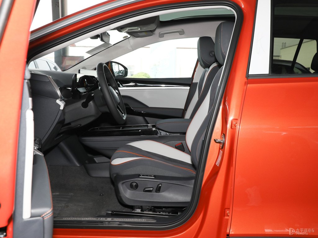 ID6 CROZZ PRO Auto Electric Cars 160km/H Auto Existing Vehicles