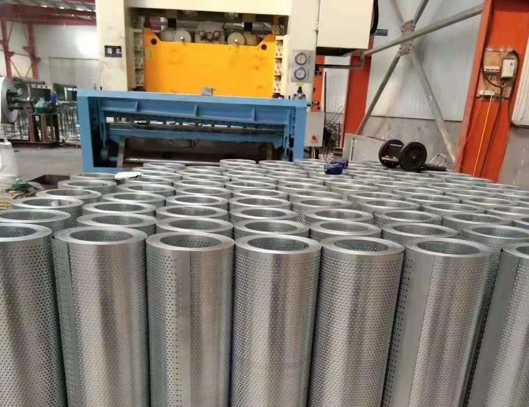 0.2mm 20mm Perforated Mesh Screen 0.5mm 200mm Punching Mesh Width 1.5m Length 5m
