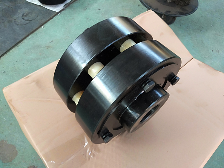 HL Elastic Nylon Pin Bush Coupling Flexible High Torque Customized