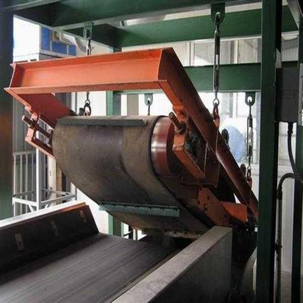 Suspended Self Cleaning Iron Removing Sand Separator Dimension L*W*H 1900*735