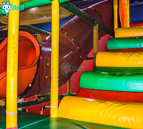 Large Maze Kids Indoor Playground Ninja Play Center Big Slide Swing Manufacturer
