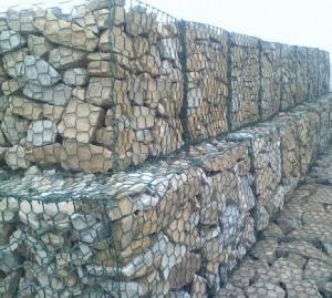 China Galvanised 80*100mm 2mm Gabion Wire Mesh Sturdy Woven Baskets on sale