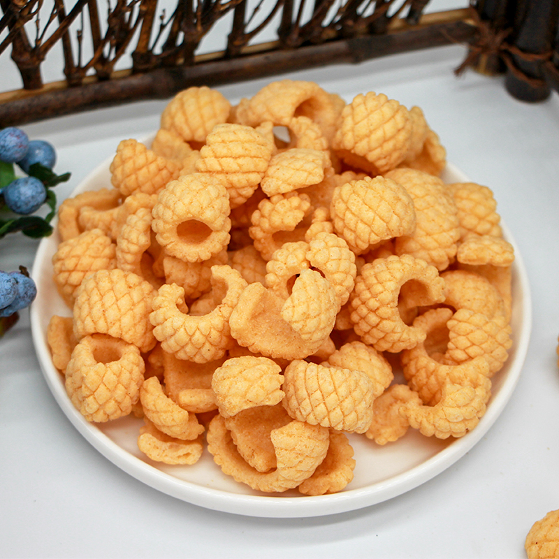 Wholesale squid rolls snacks puffed seafood snack food Chinese squid rice cracker