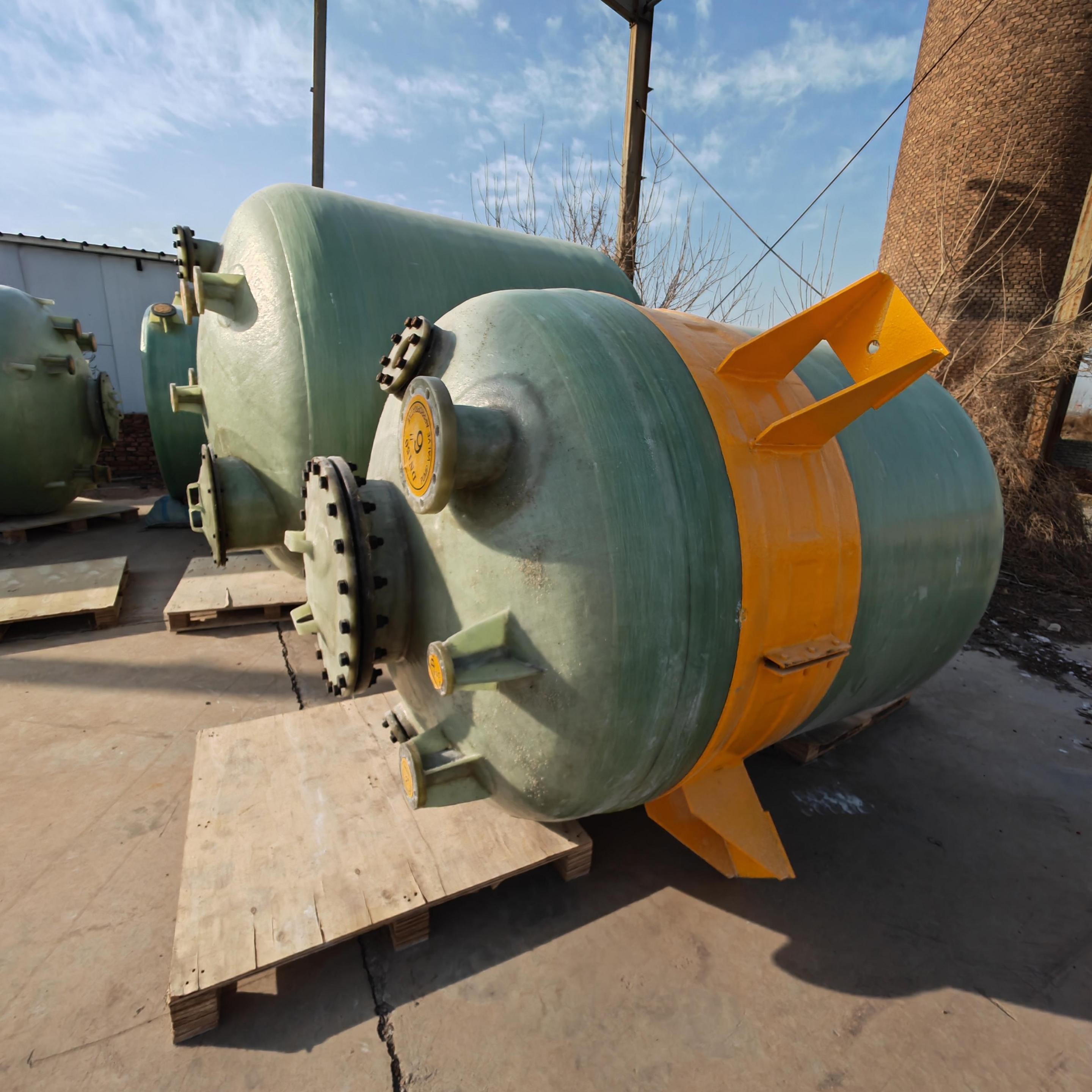 Customized FRP Storage Tank Environmental Friendly 3mm-12mm Plate Thickness