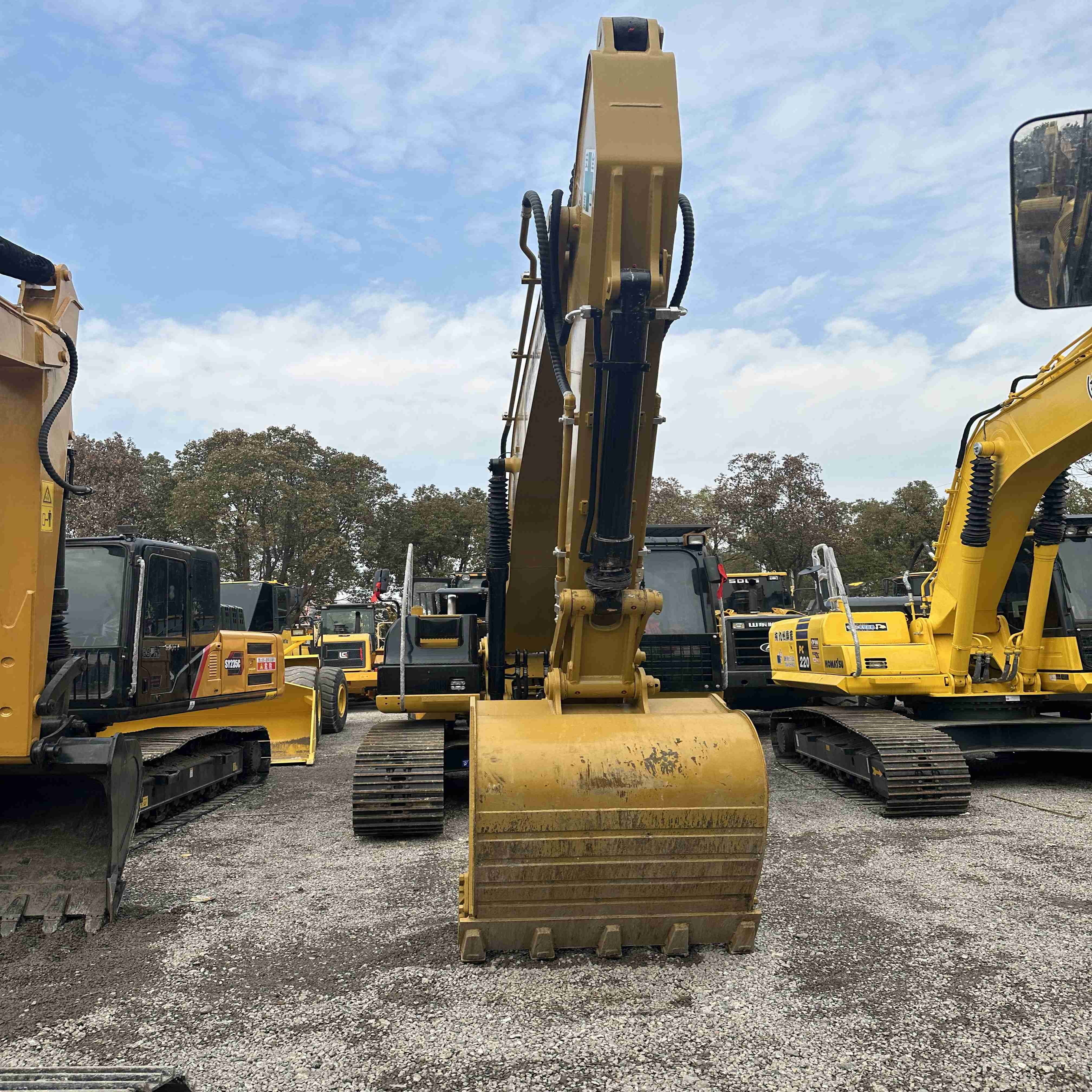 Used Excavator Original Caterpillar 320D Secondhand 20ton Medium Digger