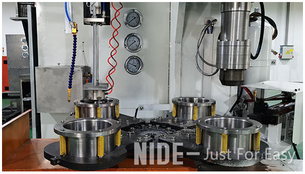 4 station Motor Aluminum Rotor Die Casting Machines.jpg