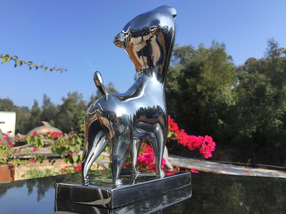 Indoor Metal Animal Sculptures Cartoon Style Stainless Steel Mirror Polished