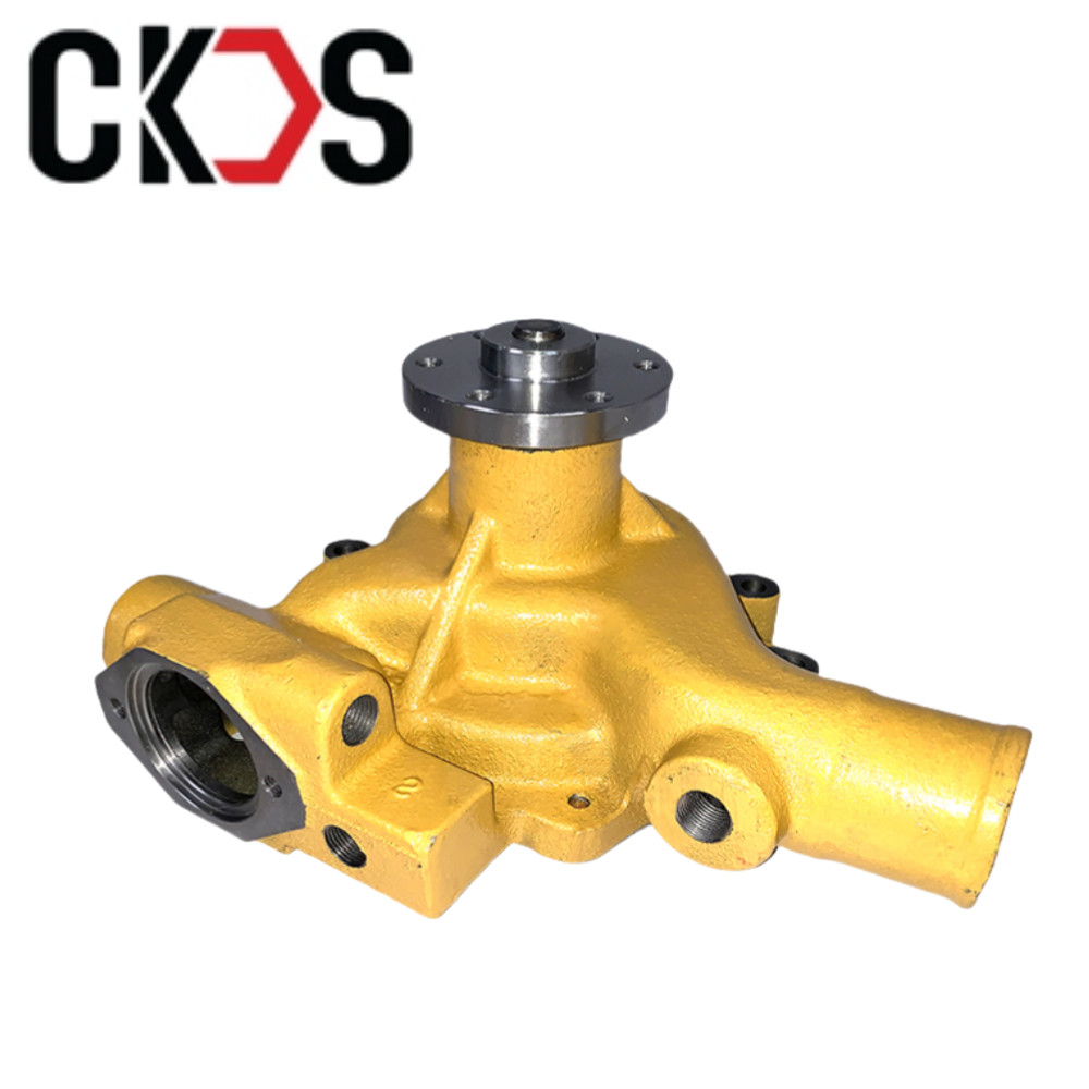 Machines Diesel Engine Parts Komatsu Machines Engine Parts Water Pump For Komatsu 4D95 6204-61-1104