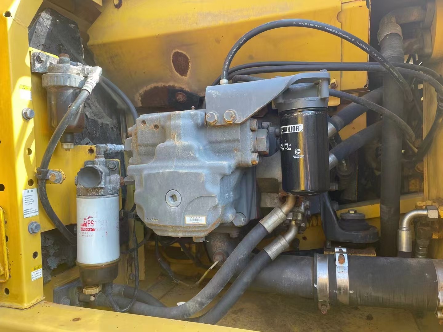 Komatsu PC240 hydraulic excavator from China