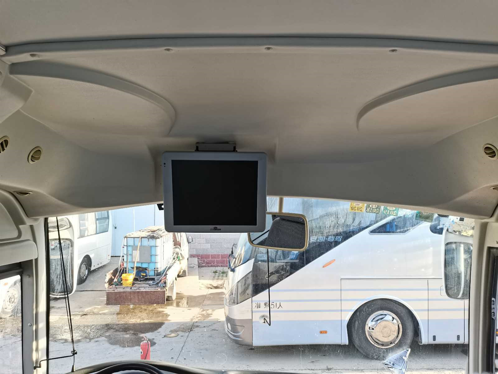 Kinglong Brand 30-39 Seats XMQ6771 Used Shuttle City Passager Coach Bus For Sale