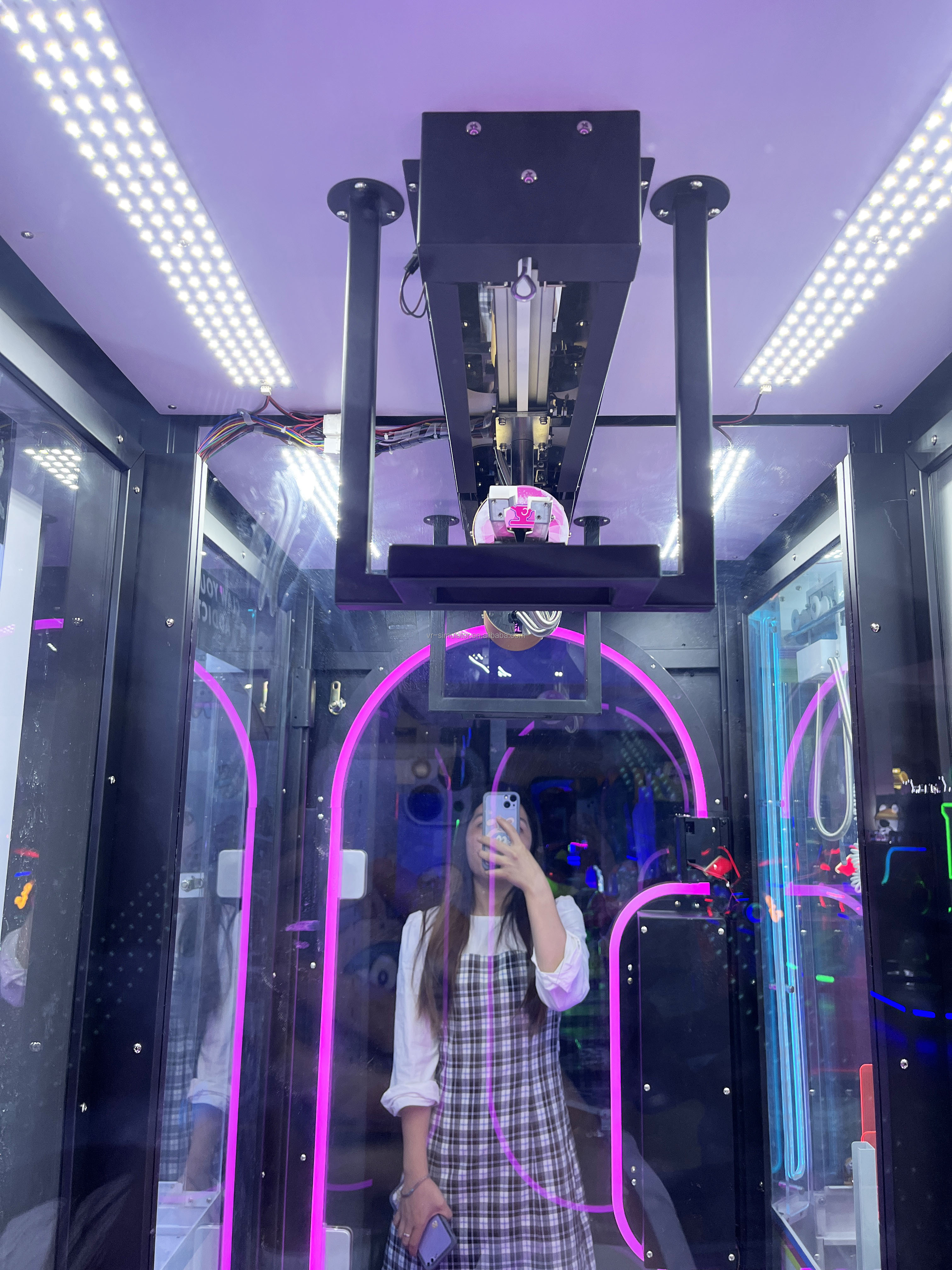 Dreamland coin operated doll games pink date prize machine toys vending machine for shopping mall