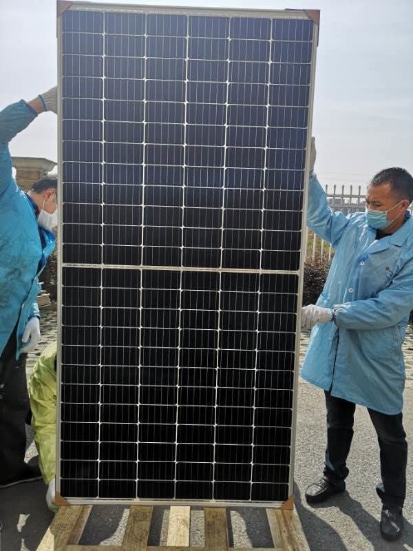 PV Module Polycrystalline And Monocrystalline Solar Panels