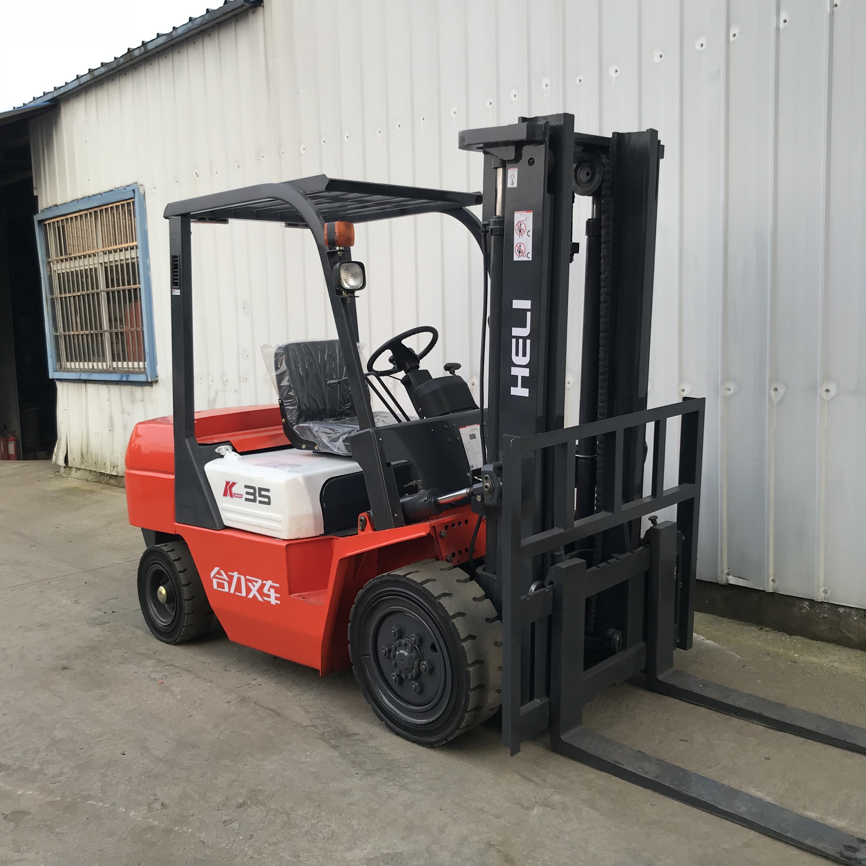 Used 3.5 Ton Diesel Forklift HELI K30 K35 Low Working Hour Second Hand Fork Lift Trucks
