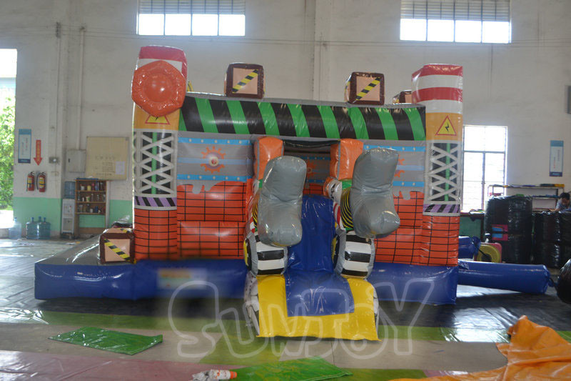 Fire Retardant 0.55mm Plato Inflatable Amusement Park